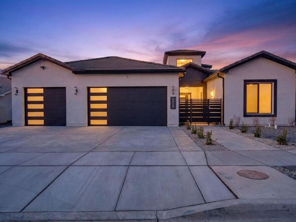 9960 Cardinal Street NW, Albuquerque, NM 87114