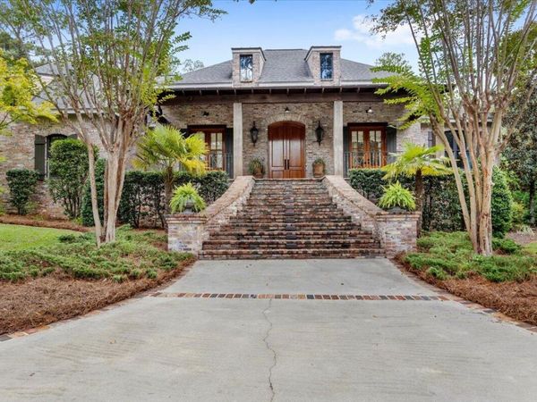 242 Tallulah Ridge, Hattiesburg, MS 39402