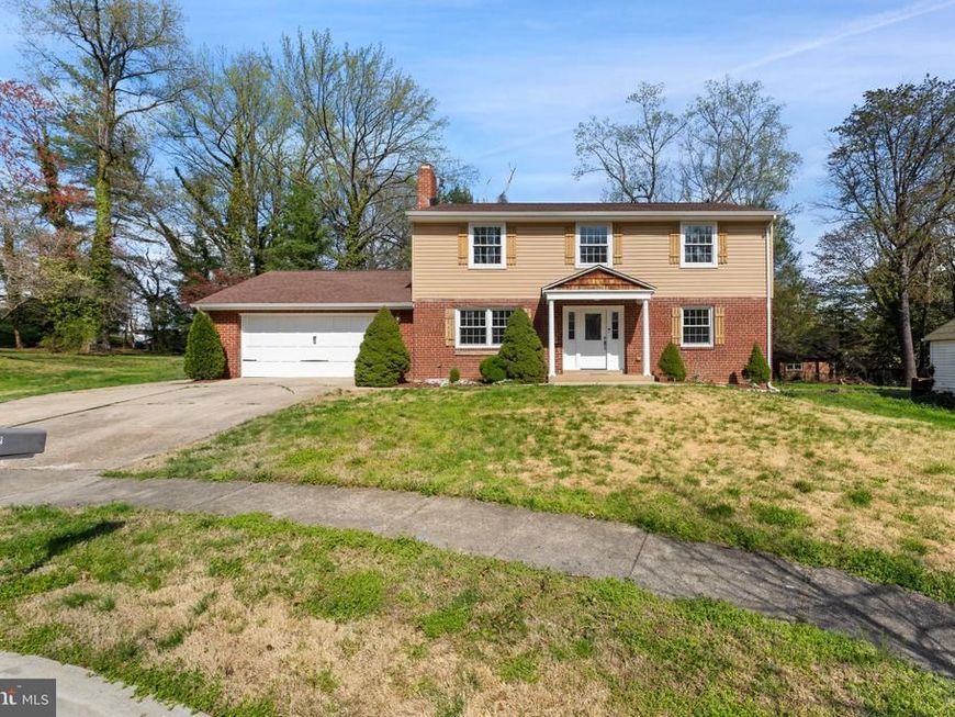 302 Bennington Court, Upper Marlboro, MD 20774 Main Photo
