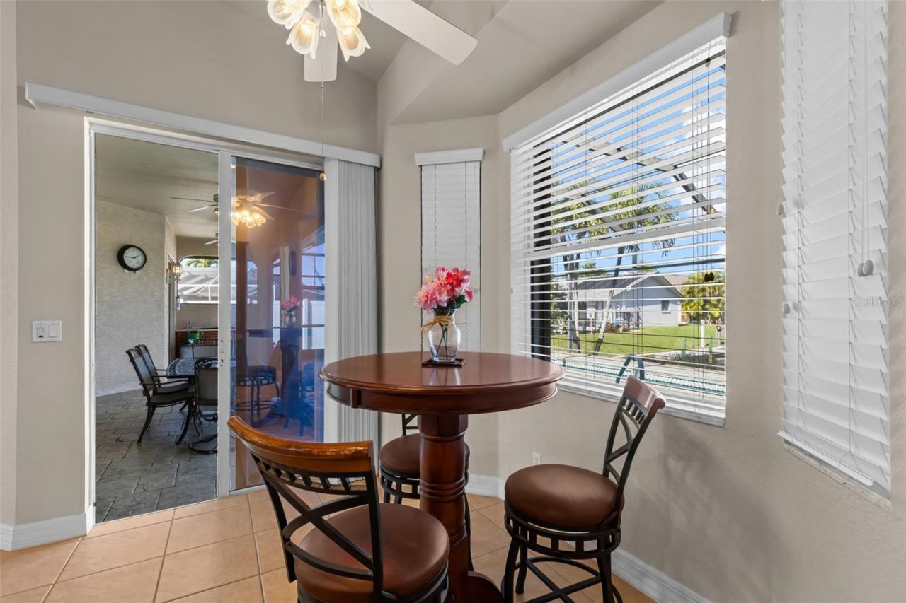 1935 SE 26th Street, Cape Coral, FL 33904 Photo
