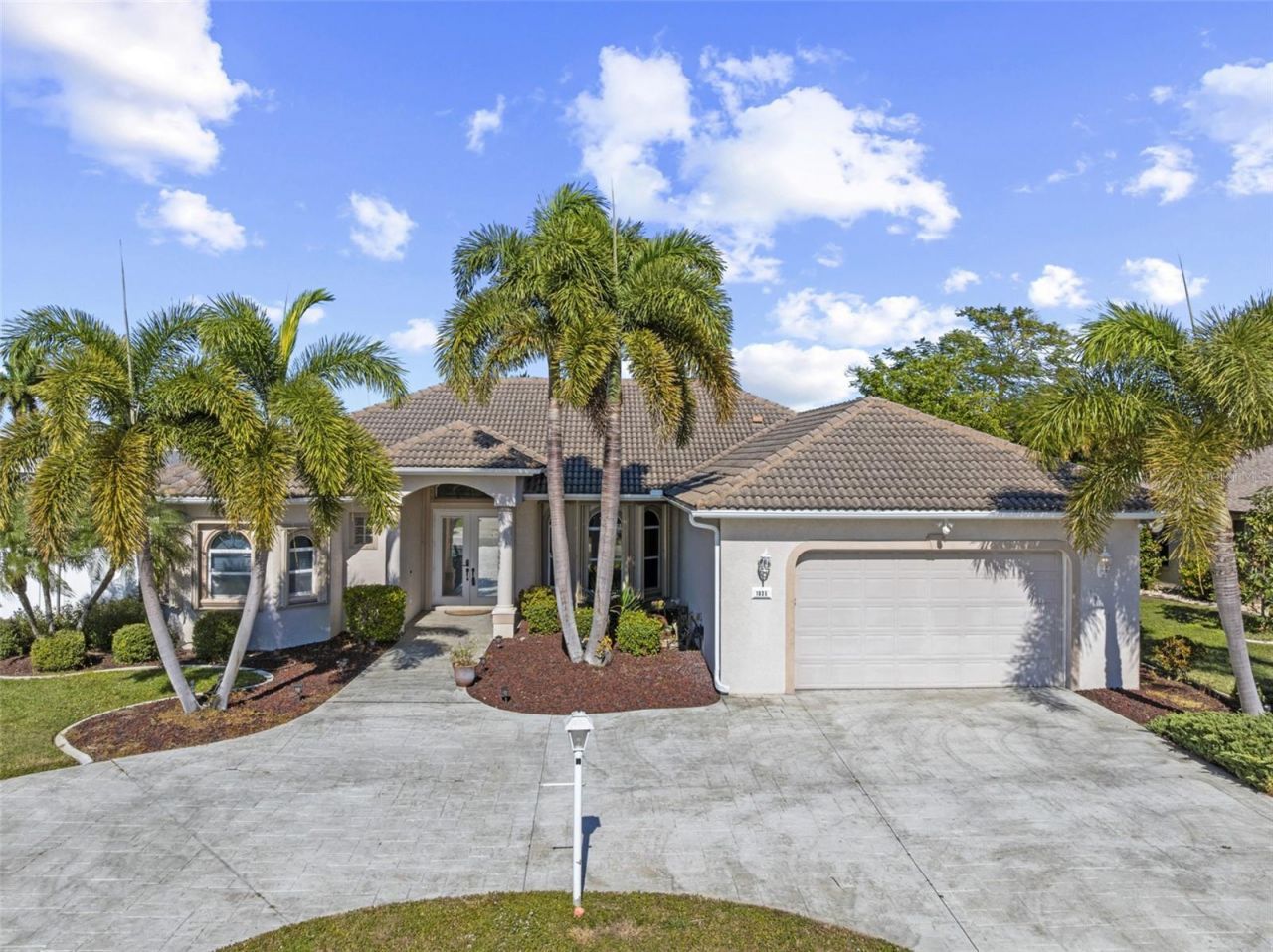 1935 SE 26th Street, Cape Coral, FL 33904 Photo