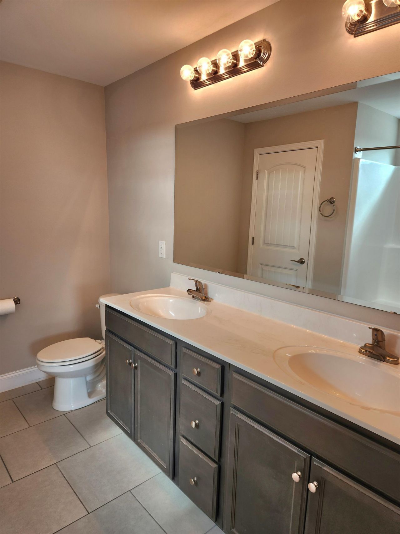 3440 Holly Loop Photo 38