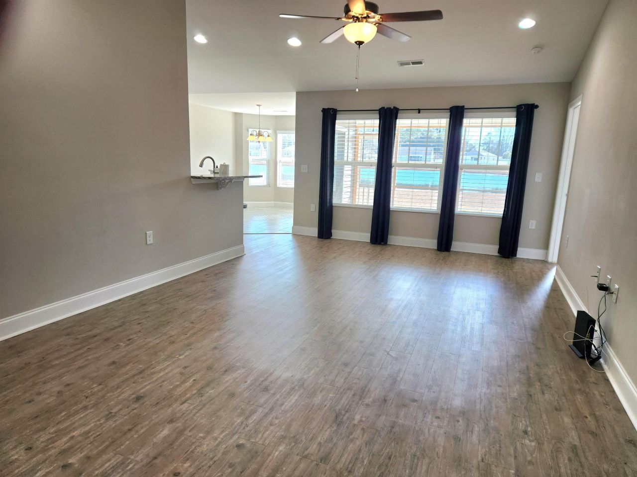 3440 Holly Loop Photo 9