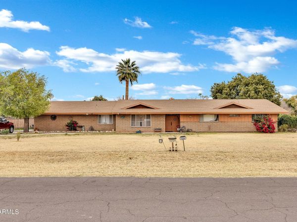 5228 W MCNEIL Street, Laveen, AZ 85339