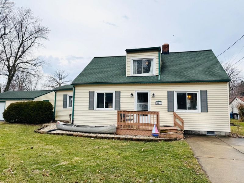 201 Dayton Avenue, Huron, OH 44839 Photo 1