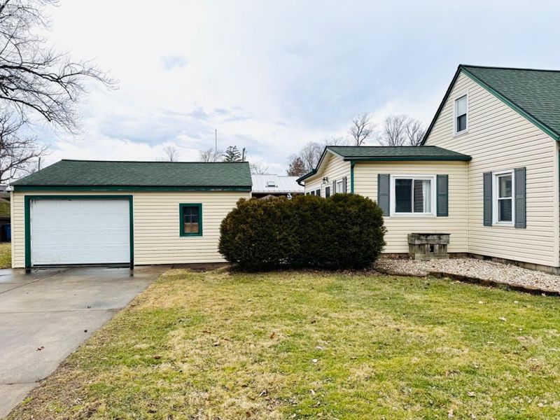 201 Dayton Avenue, Huron, OH 44839 Photo 3