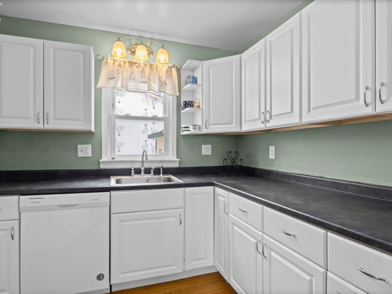 201 Dayton Avenue, Huron, OH 44839 Photo 8