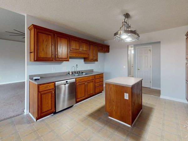 2512 Jibe Dr, Pensacola, FL 32507