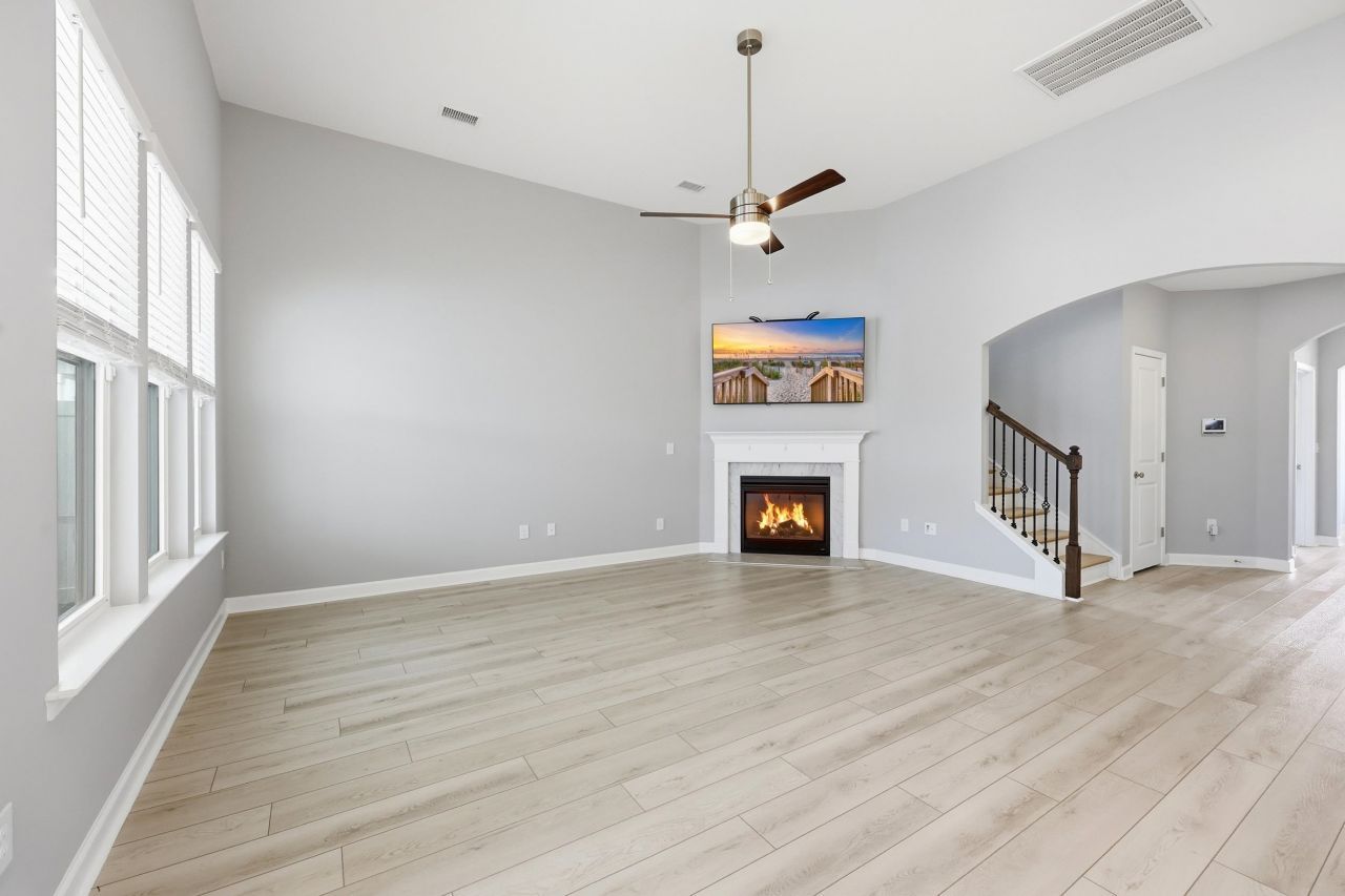 335 Happy Valley Dr. Photo 9