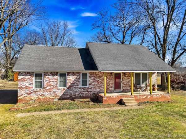1627 S Locust Avenue , Westville, OK 74965