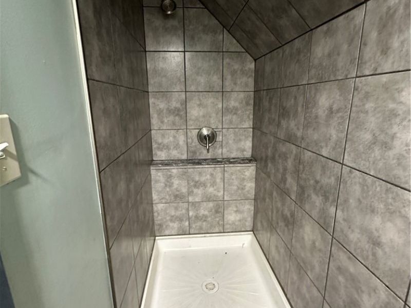 1753 Collamer Avenue, Cleveland, OH 44112 Photo 11