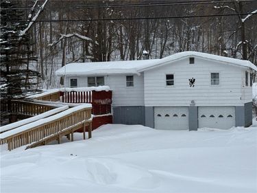 7557 E Port Bay Road, Wolcott, NY 14590