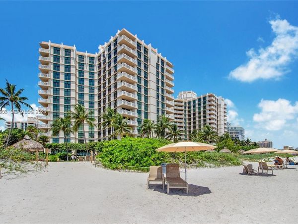 1111 Crandon Blvd, Unit A1205, Key Biscayne, FL 33149