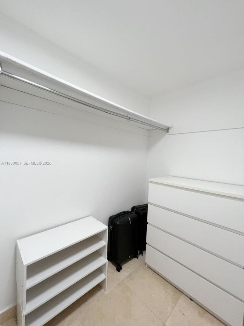 1111 Crandon Blvd, Unit A1205, Key Biscayne, FL 33149 Photo