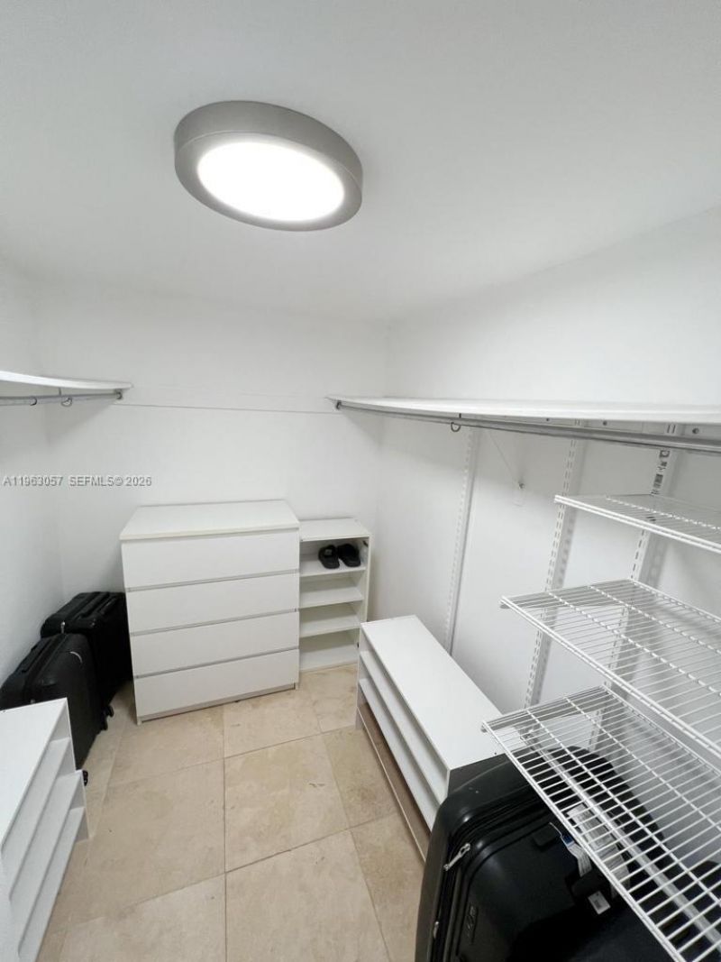 1111 Crandon Blvd, Unit A1205, Key Biscayne, FL 33149 Photo