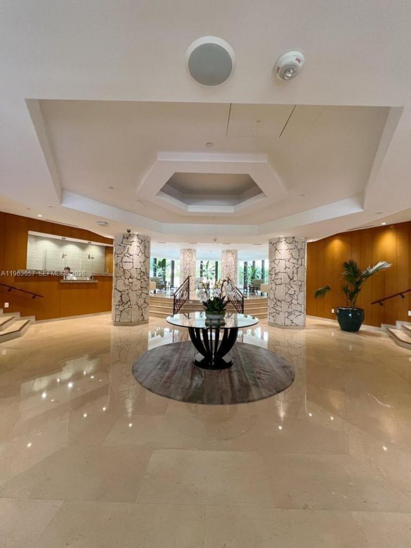 1111 Crandon Blvd, Unit A1205, Key Biscayne, FL 33149 Photo