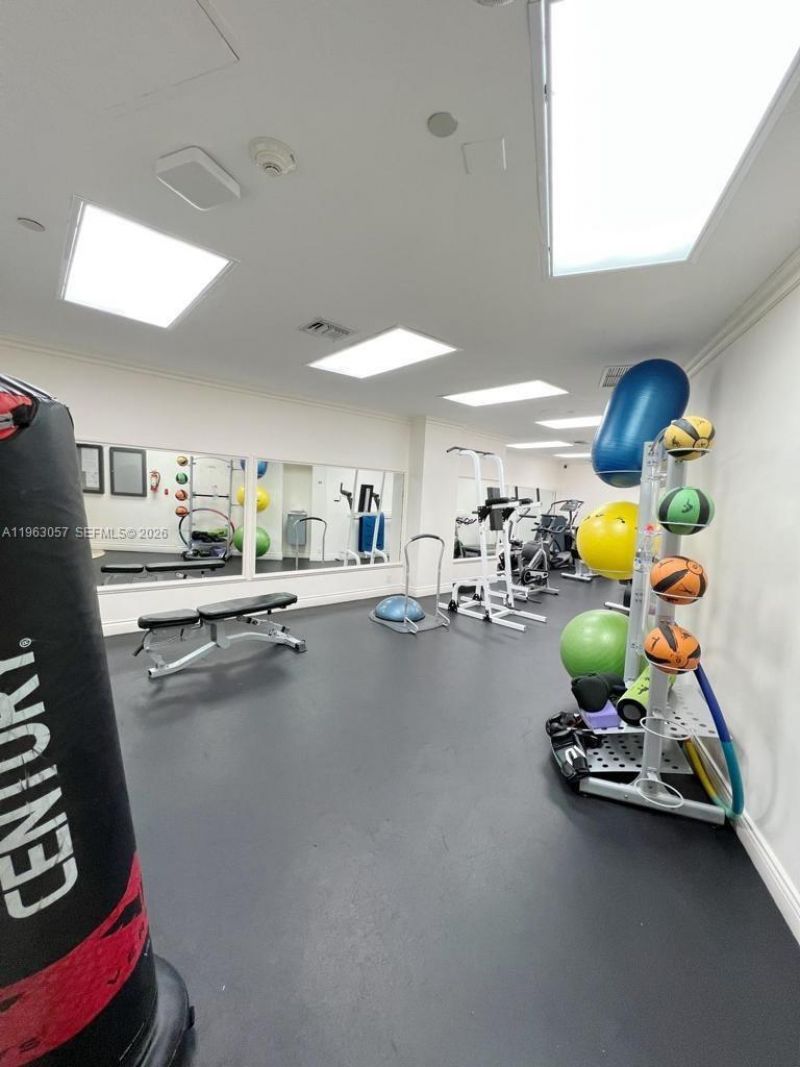 1111 Crandon Blvd, Unit A1205, Key Biscayne, FL 33149 Photo