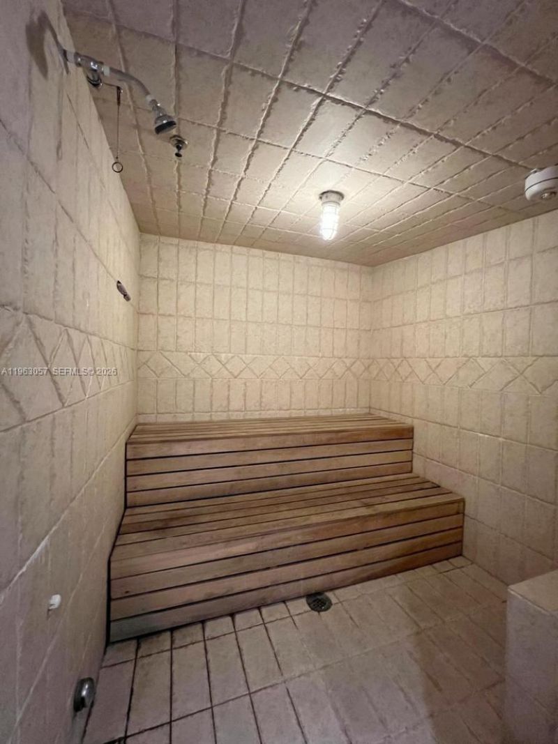 1111 Crandon Blvd, Unit A1205, Key Biscayne, FL 33149 Photo