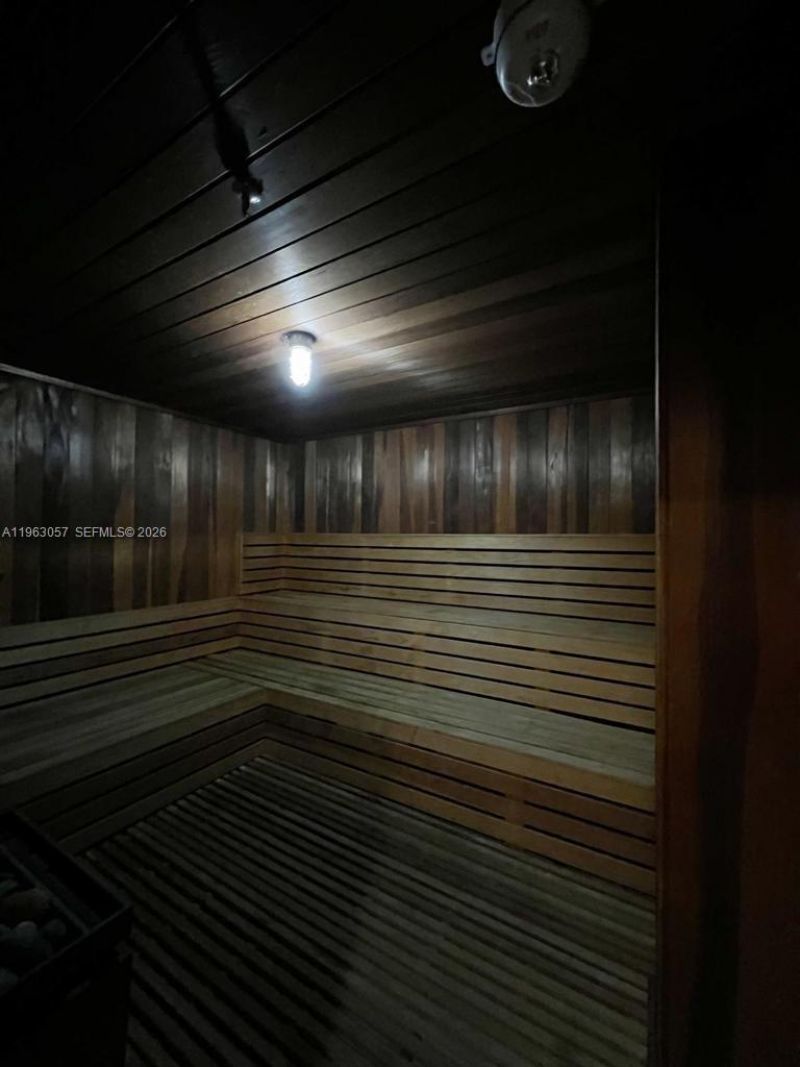 1111 Crandon Blvd, Unit A1205, Key Biscayne, FL 33149 Photo