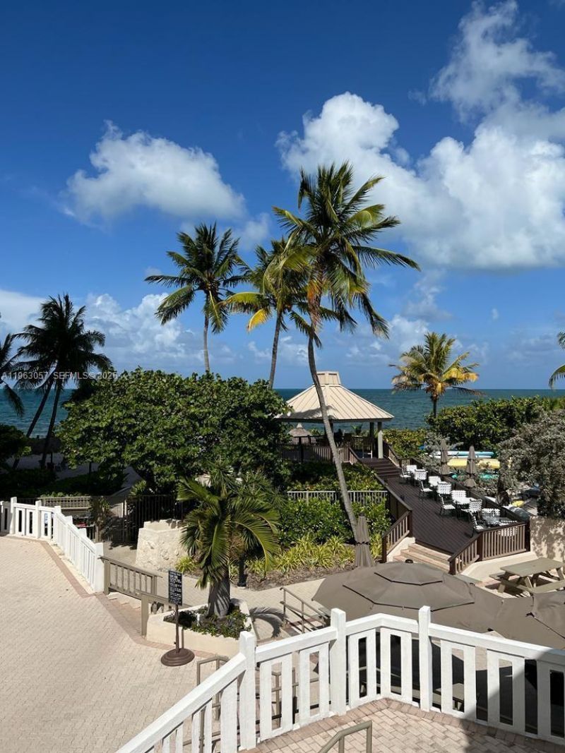 1111 Crandon Blvd, Unit A1205, Key Biscayne, FL 33149 Photo