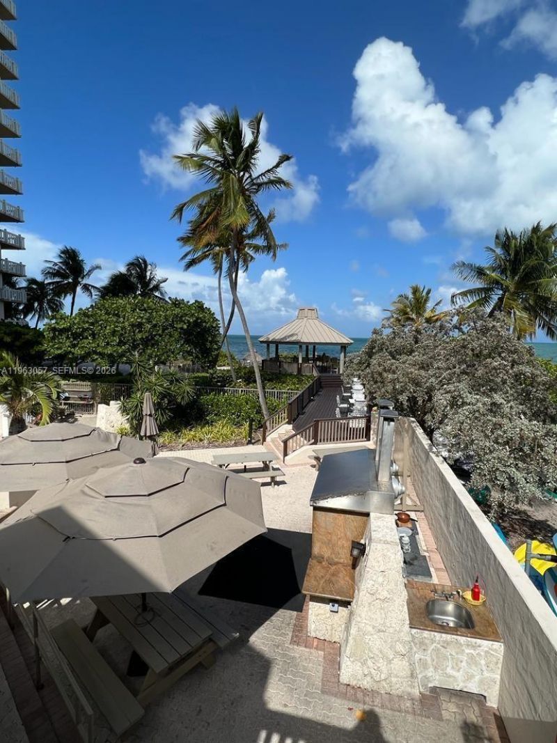 1111 Crandon Blvd, Unit A1205, Key Biscayne, FL 33149 Photo