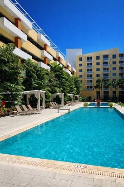 2775 NE 187th St , Unit 312, Aventura, FL 33180 Photo