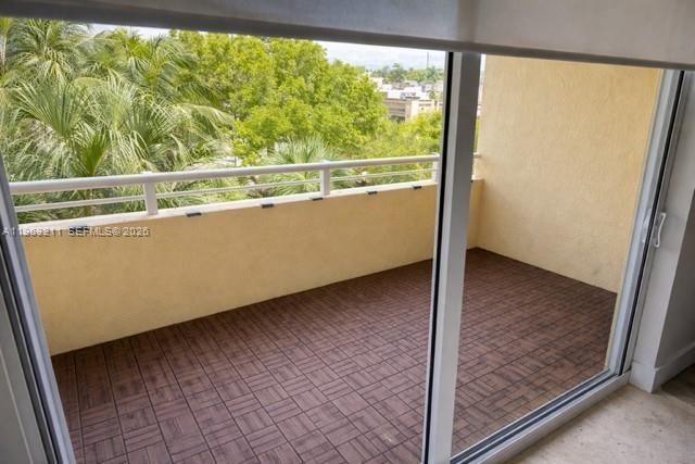 2775 NE 187th St , Unit 312, Aventura, FL 33180 Photo