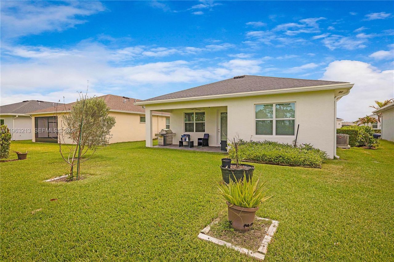 797 SE Bloomfield Rd, Port Saint Lucie, FL 34984 Photo