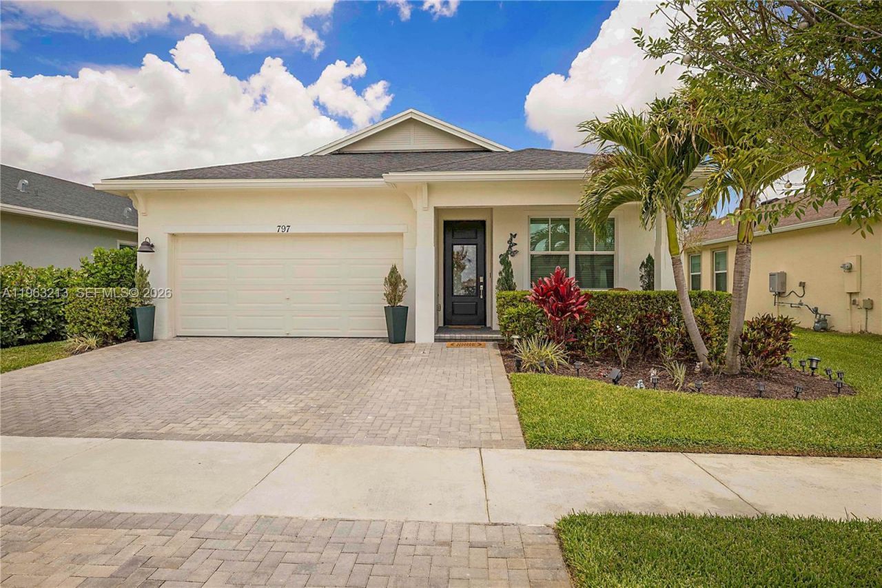 797 SE Bloomfield Rd, Port Saint Lucie, FL 34984 Photo