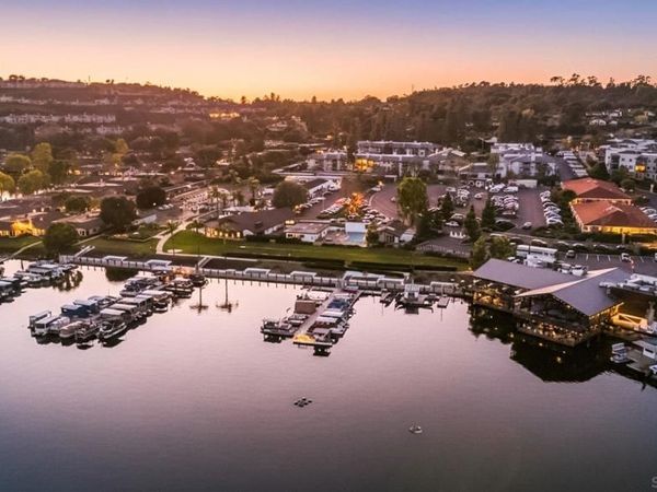 1321 El Corral Ln, San Marcos, CA 92078