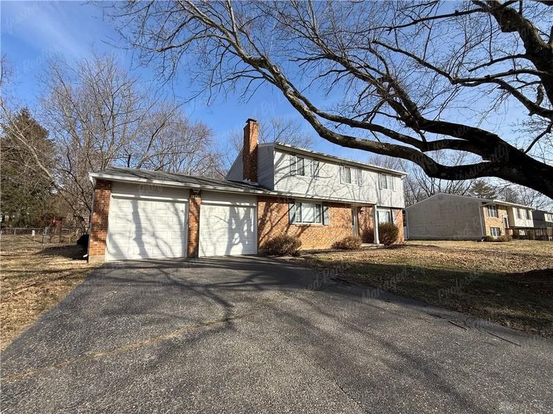 1424 Meadow Moor Drive, Beavercreek, OH 45434 Photo 1