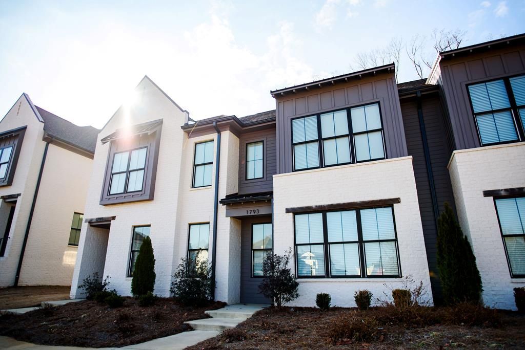 1793 Reserve Loop Oxford, MS 38655