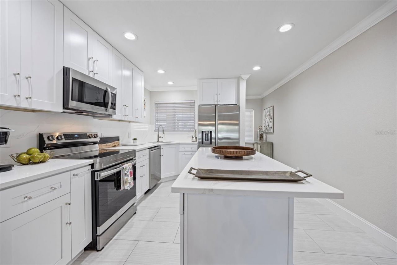 1008 Apollo Beach Boulevard, Unit 103, Apollo Beach, FL 33572 Photo