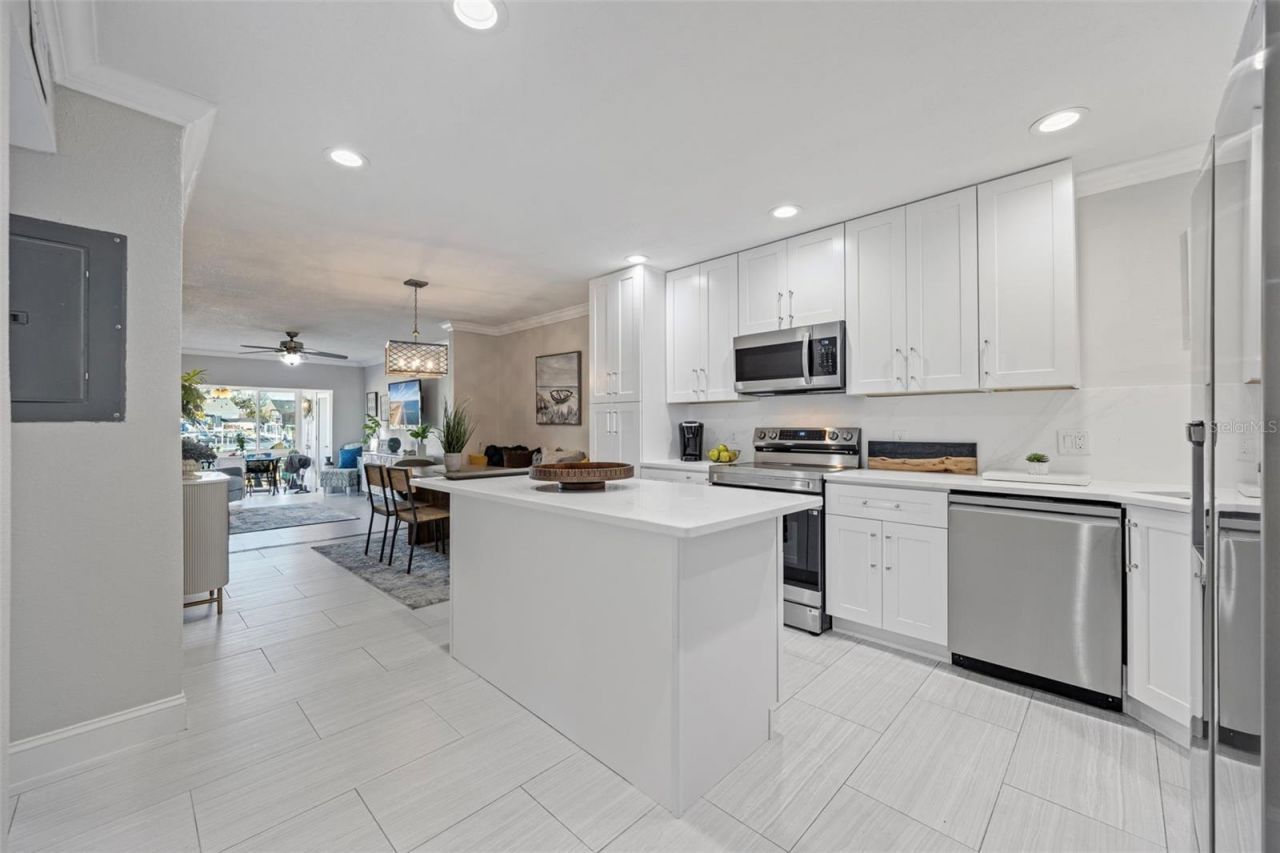 1008 Apollo Beach Boulevard, Unit 103, Apollo Beach, FL 33572 Photo