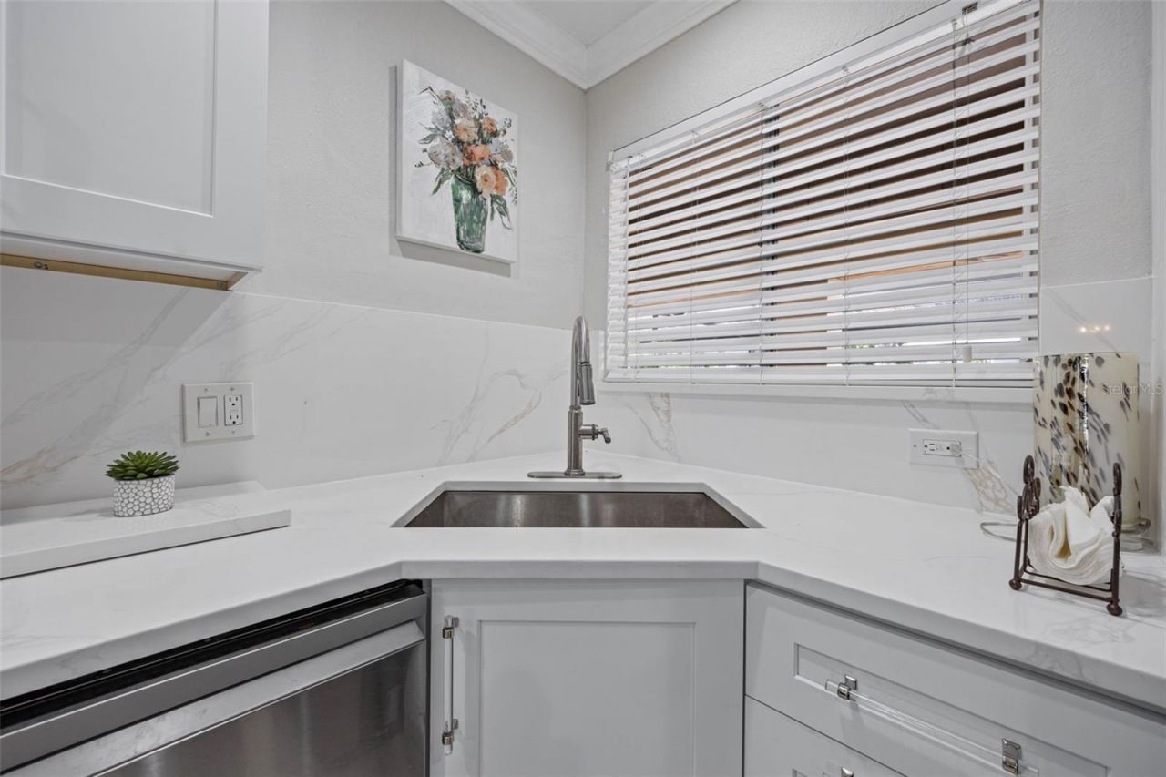 1008 Apollo Beach Boulevard, Unit 103, Apollo Beach, FL 33572 Photo