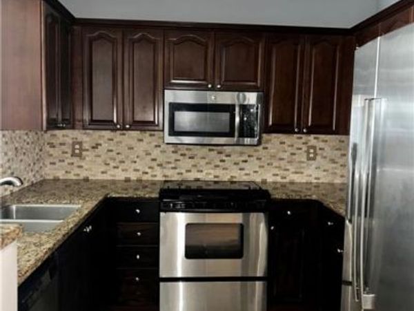 1502 River Green Drive NW, Atlanta, GA 30327