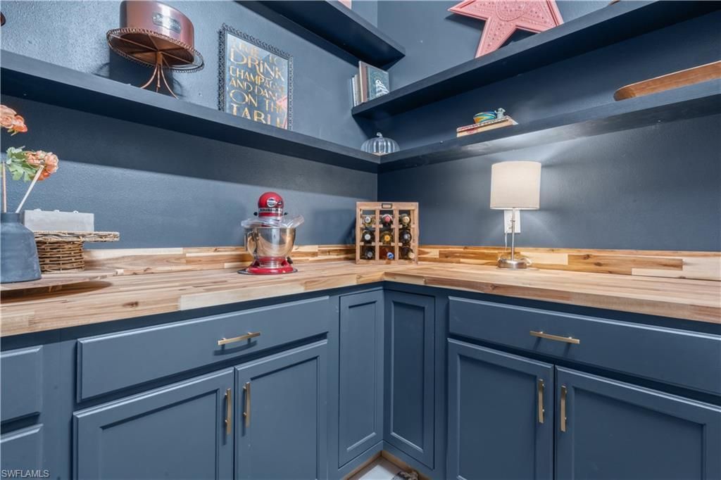 20860 Thistle Leaf Ln, Estero, FL 33928 Photo