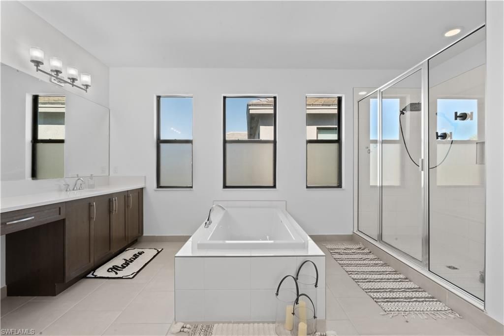 20860 Thistle Leaf Ln, Estero, FL 33928 Photo