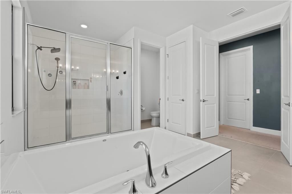 20860 Thistle Leaf Ln, Estero, FL 33928 Photo