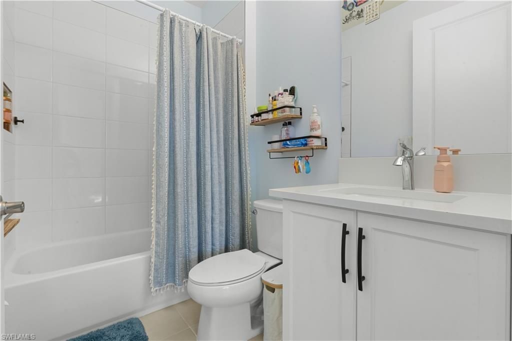 20860 Thistle Leaf Ln, Estero, FL 33928 Photo