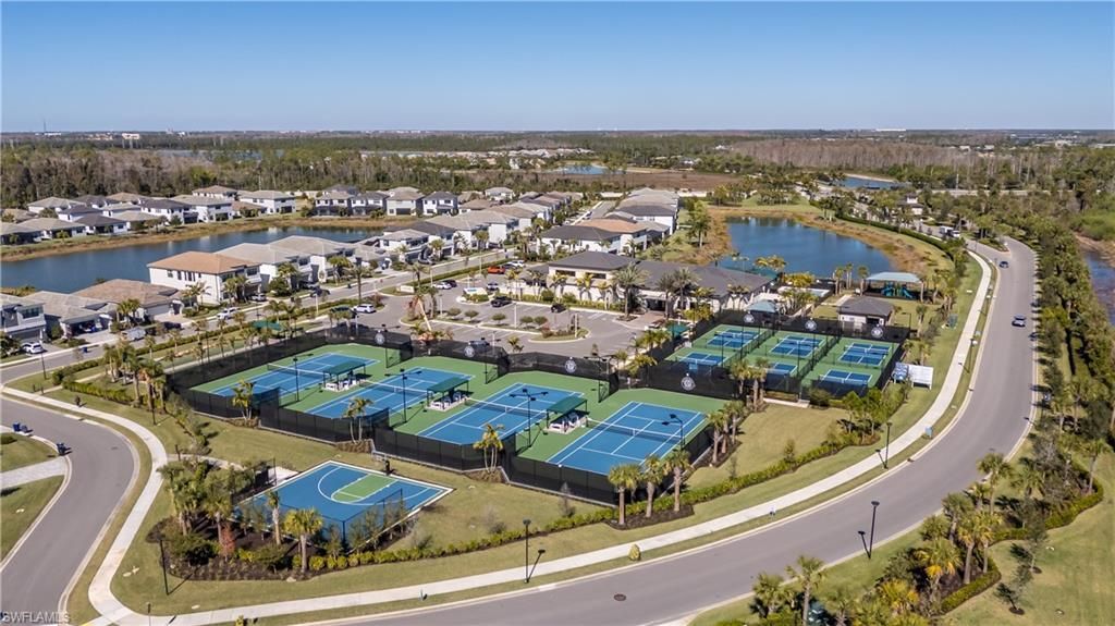 20860 Thistle Leaf Ln, Estero, FL 33928 Photo