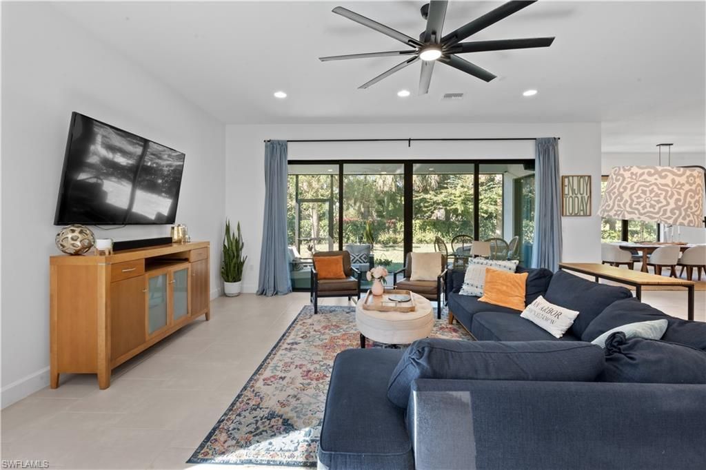 20860 Thistle Leaf Ln, Estero, FL 33928 Photo