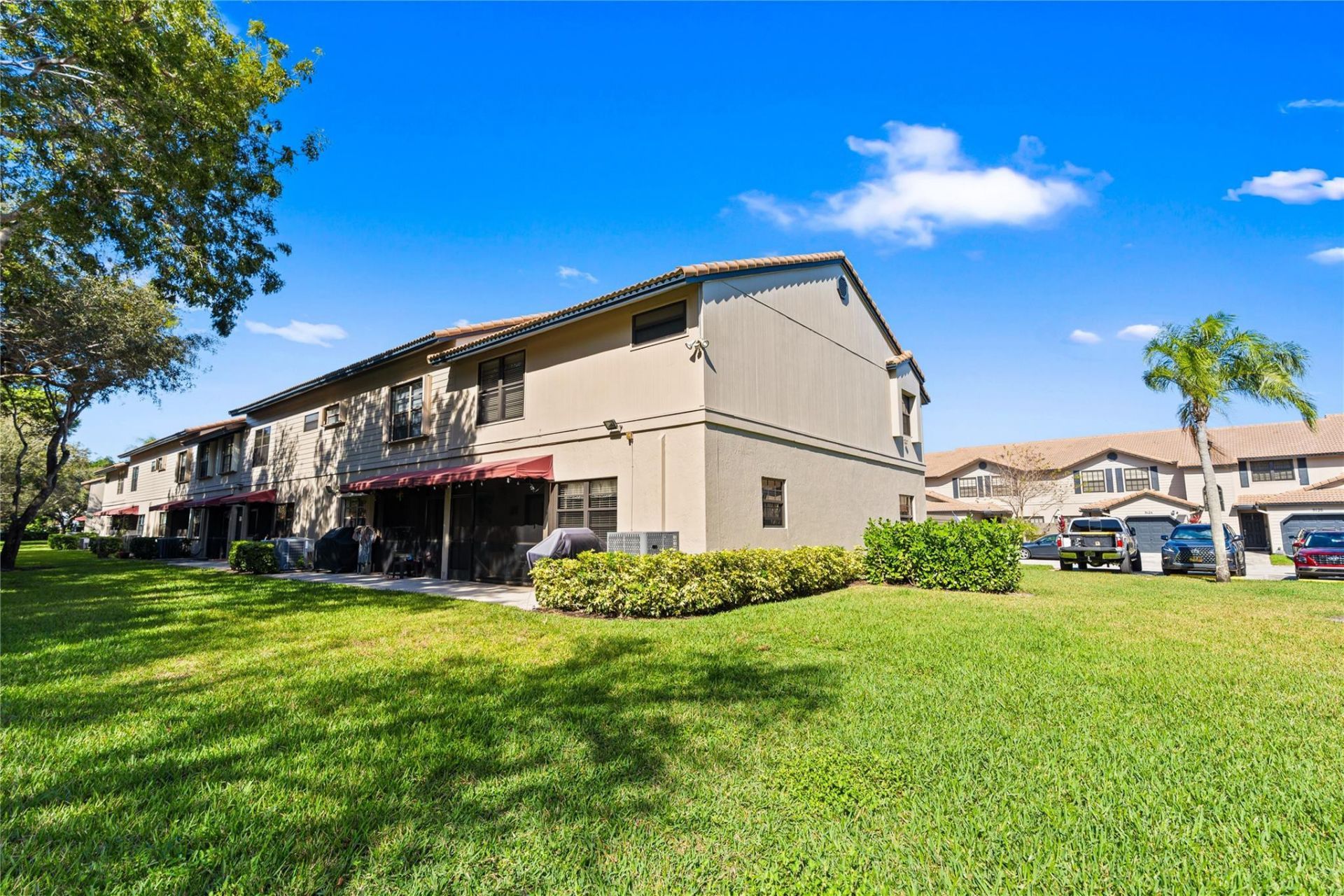 9129 N Vineyard Lake Drive, Unit 9129, Plantation, FL 33324 Photo