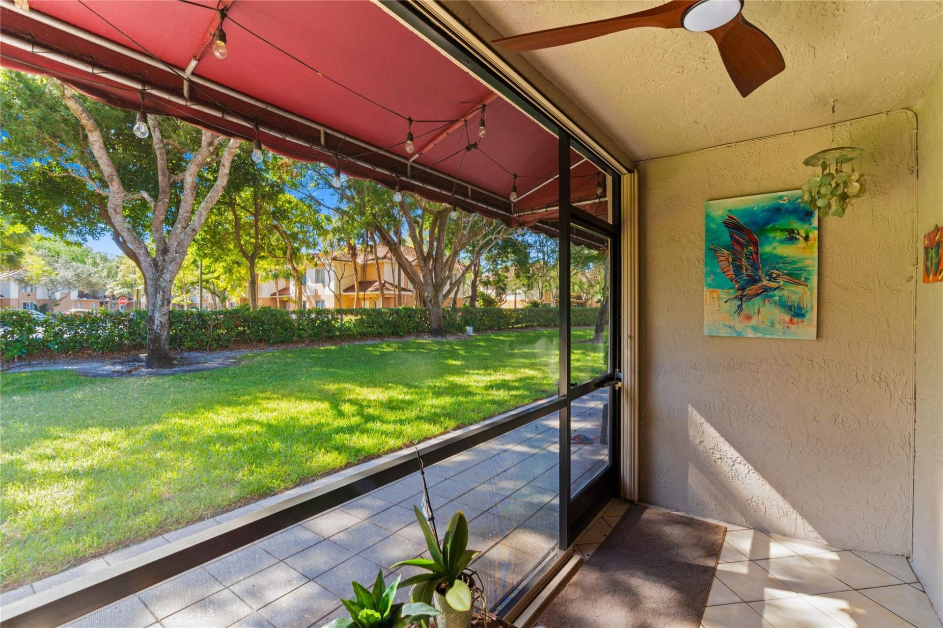 9129 N Vineyard Lake Drive, Unit 9129, Plantation, FL 33324 Photo