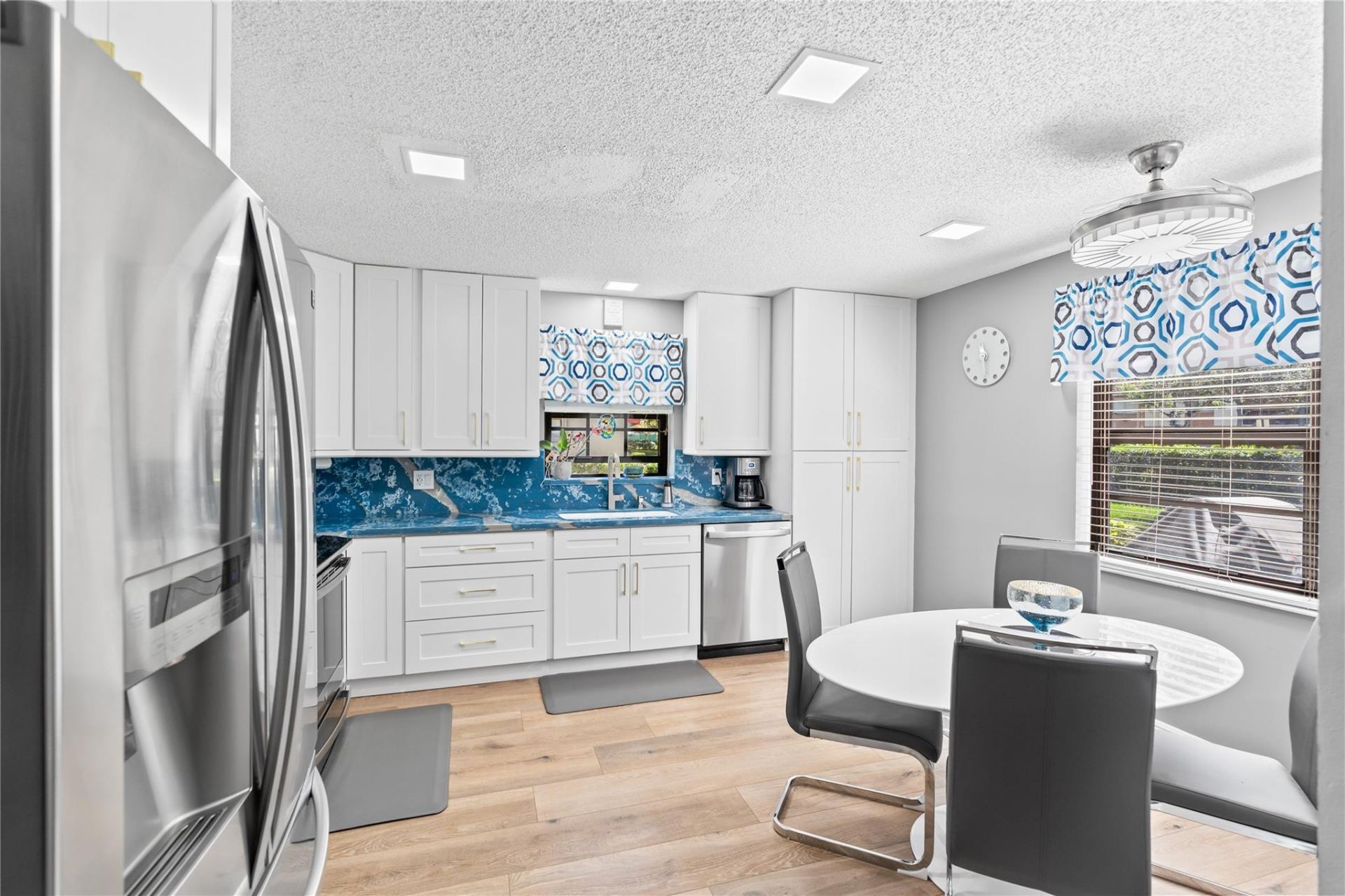 9129 N Vineyard Lake Drive, Unit 9129, Plantation, FL 33324 Photo