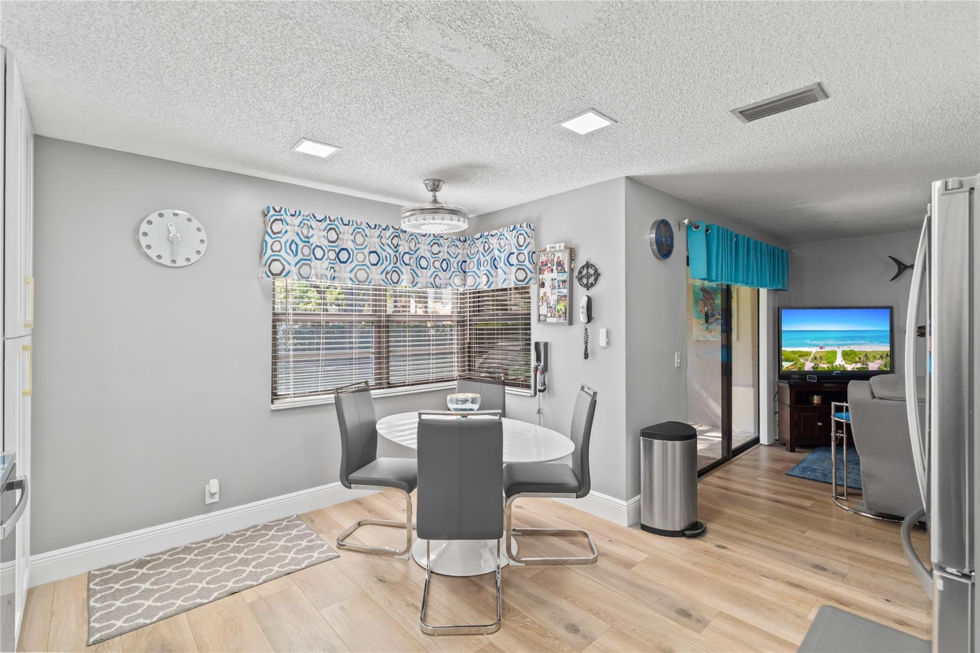 9129 N Vineyard Lake Drive, Unit 9129, Plantation, FL 33324 Photo