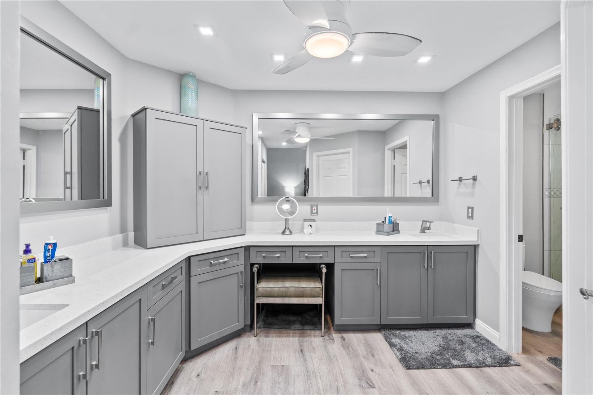 9129 N Vineyard Lake Drive, Unit 9129, Plantation, FL 33324 Photo