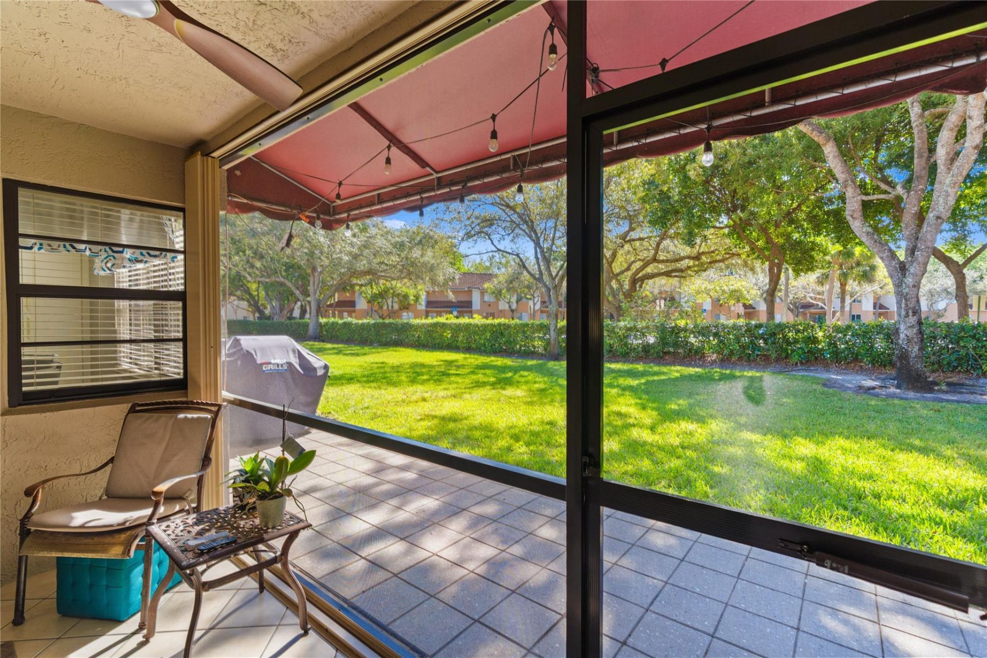 9129 N Vineyard Lake Drive, Unit 9129, Plantation, FL 33324 Photo