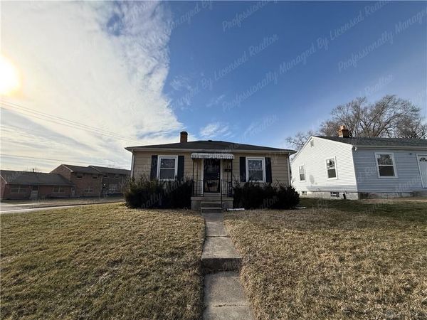 1205 Shaftesbury Road, Dayton, OH 45406