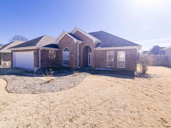 5235 Tennyson Drive, Conway, AR 72034
